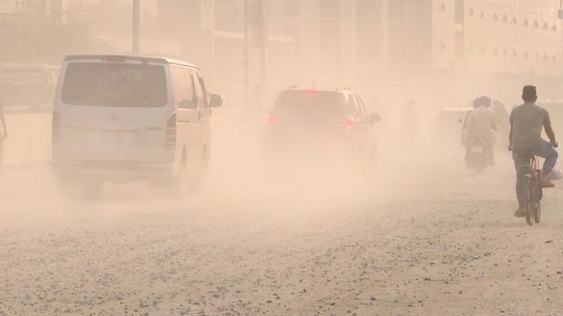 ঢাকা: বিশ্বের মেগাসিটিগুলোর মধ্যে বায়ুদূষণে উপরের সারিতে
